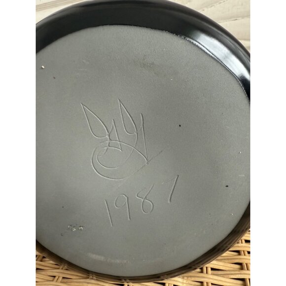 80's George & Georgene Garrett Southwest Black Studio Pottery Wedding Vase - Picture 5 of 13